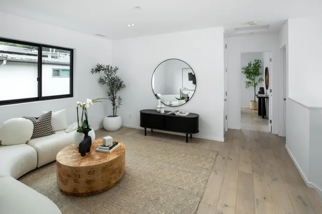 $5,195,000 | 812 Woodland Avenue, Menlo Park, CA 94025