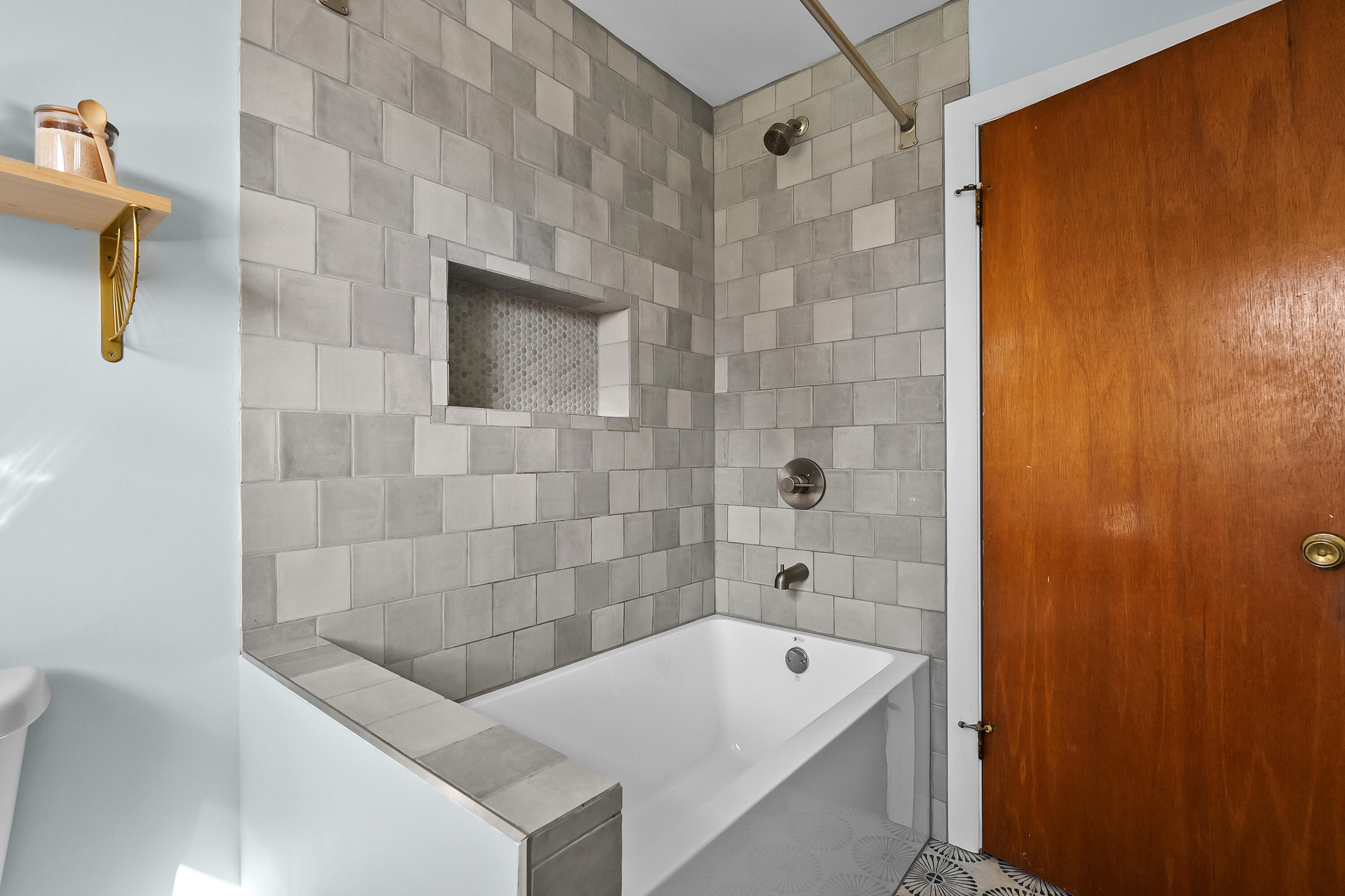 11802 Floria Road Delton, MI 49046 - Photo 29 of 50 Floria Rd 11802 Delton 49046-23