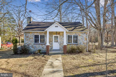 $375,000 | 18408 Indian Head Highway, Accokeek, MD 20607