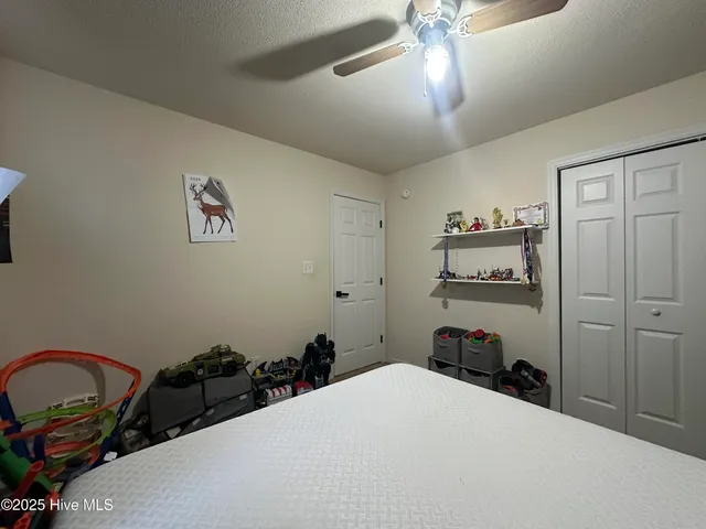 $1,750 | 101 Spain Drive, Hubert, NC 28539