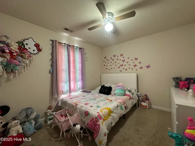 $1,750 | 101 Spain Drive, Hubert, NC 28539