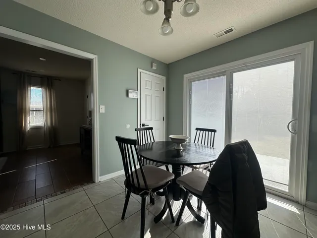 $1,750 | 101 Spain Drive, Hubert, NC 28539