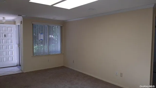 $330,000 | 112 Skyline Drive, Unit 112, Coram, NY 11727