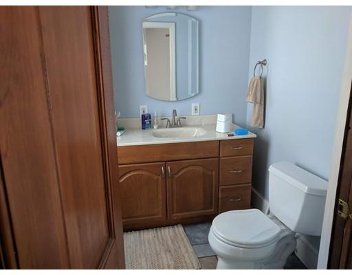 177 Alden Road Fairhaven, MA 02719 - Photo 8 of 40 Gallery Image 8