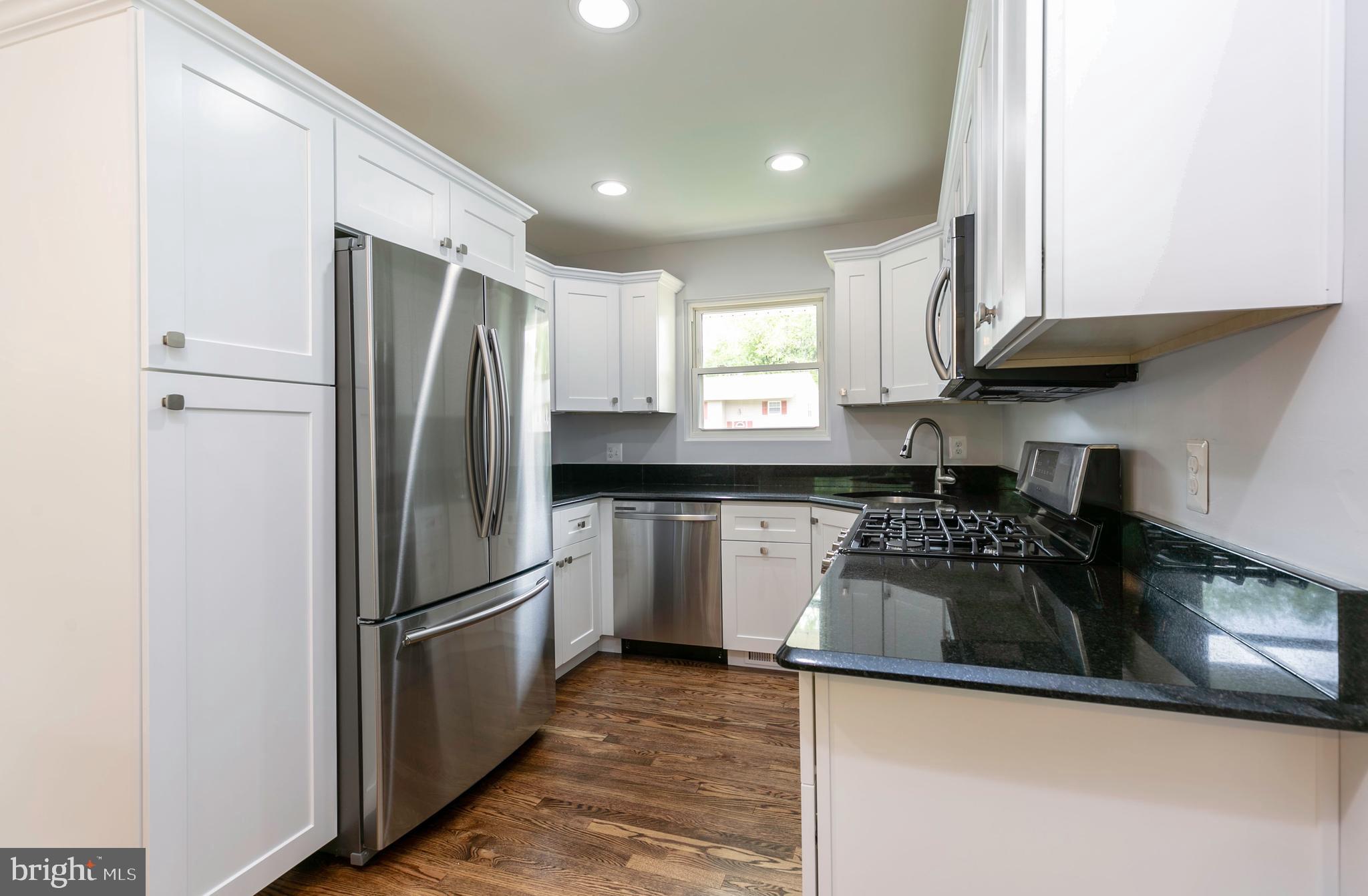 121 Chargeur Road Reisterstown, MD 21136 - Photo 4 of 42 Granite Countertops