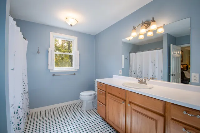 $495,000 | 6 Pond Ridge Drive, Lewiston, ME 04240