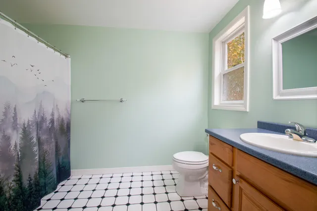 $495,000 | 6 Pond Ridge Drive, Lewiston, ME 04240