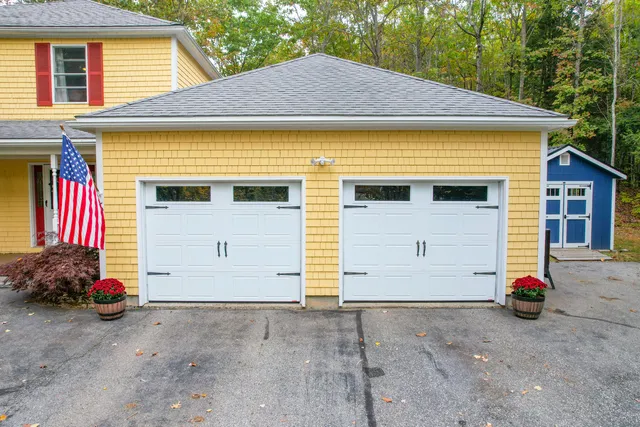 $495,000 | 6 Pond Ridge Drive, Lewiston, ME 04240