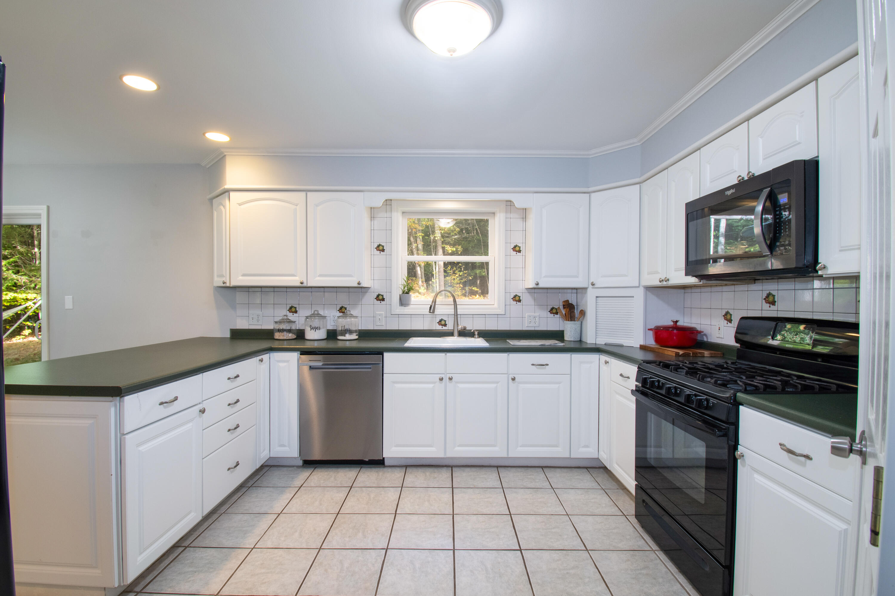 6 Pond Ridge Drive Lewiston, ME 04240 - Photo 10 of 49 6PondridgeRd.Lewiston-23