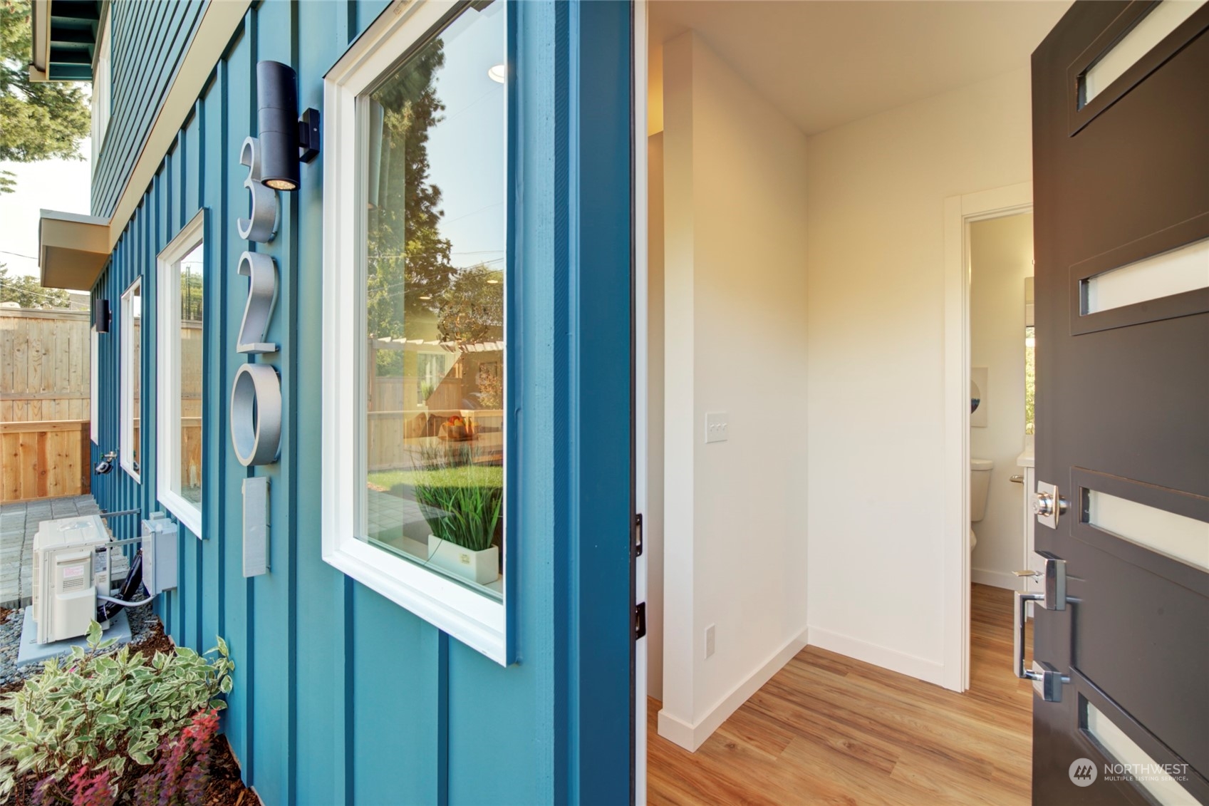 3201 40th Avenue Southwest Seattle, WA 98116 - Photo 29 of 29 Gallery Image 29