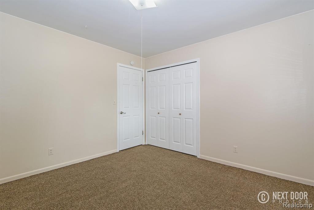 1021 Ramsgate Road Flint, MI 48532 - Photo 11 of 49