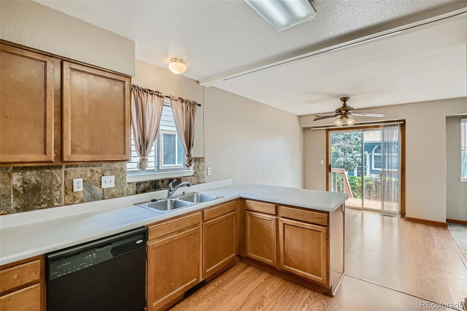 10064 Raritan Way Thornton, CO 80260 - Photo 19 of 29 Gallery Image 19