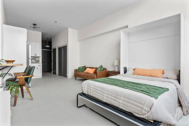 $1,100 | 28 Scovill Street, Waterbury, CT 06706