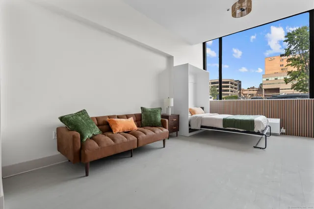 $1,100 | 28 Scovill Street, Waterbury, CT 06706