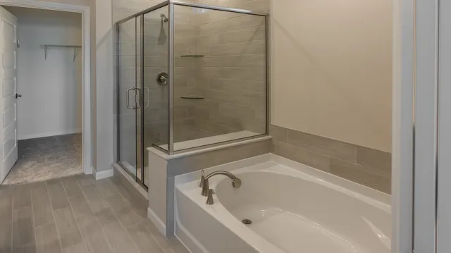 $575,000 | 3262 Oak Creek Lane, Aurora, IL 60503