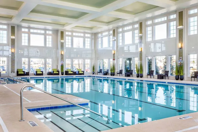 $575,000 | 3262 Oak Creek Lane, Aurora, IL 60503