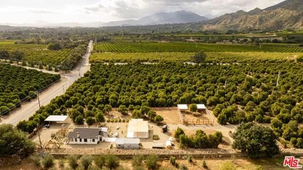 a view of lake with residential houses with outdoor space