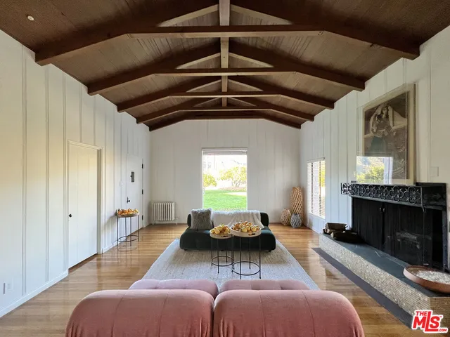 $10,999,000 | 828-985 Grand Avenue, Ojai, CA 93023