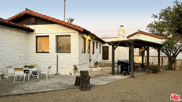 $10,999,000 | 828-985 Grand Avenue, Ojai, CA 93023