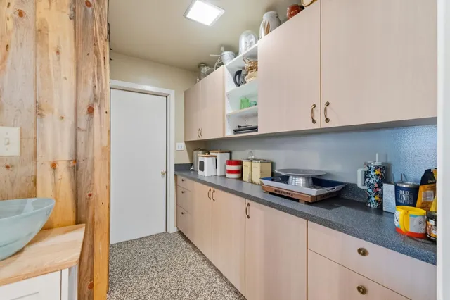 $415,000 | 5739 East Hampton Way, Fresno, CA 93727