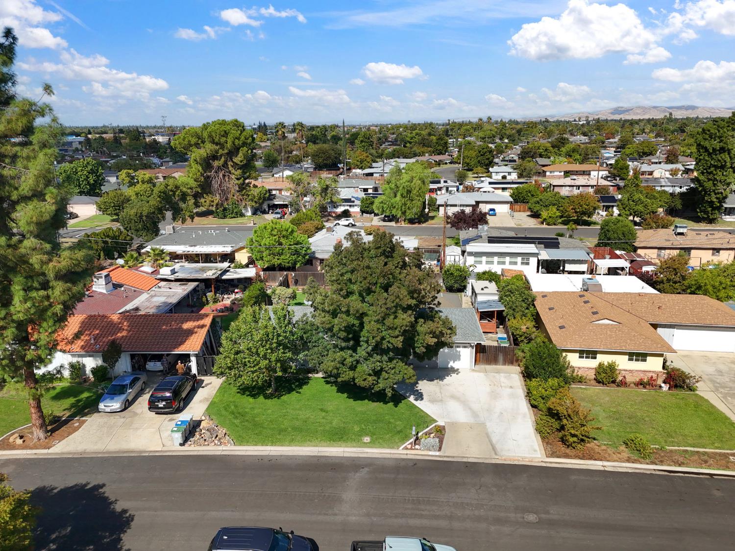 5739 East Hampton Way Fresno, CA 93727 - Photo 31 of 40