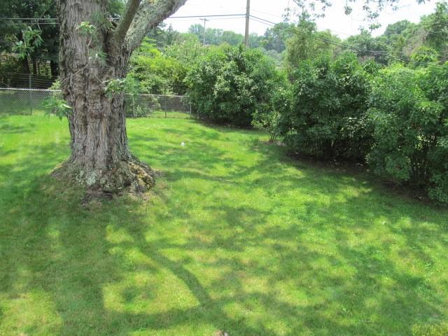 1327 Bower Hill Road Pittsburgh, PA 15243 - Photo 8 of 19 Gallery Image 8