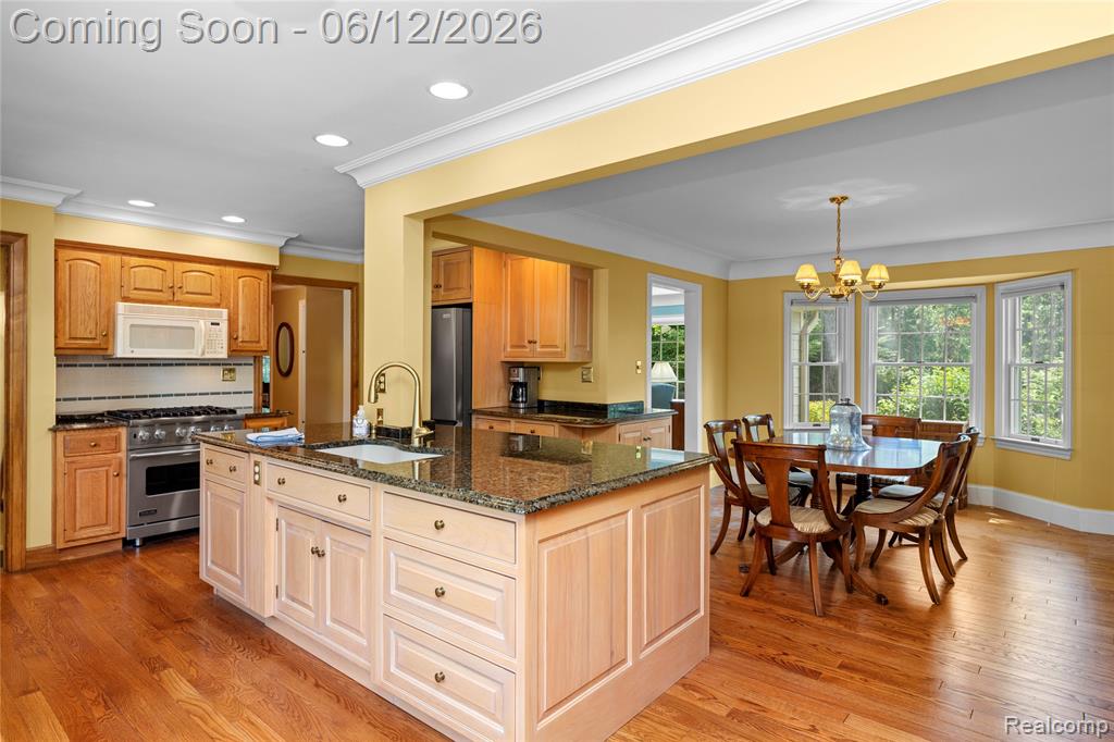 905 Spring Drive Northville, MI 48167 - Photo 34 of 98