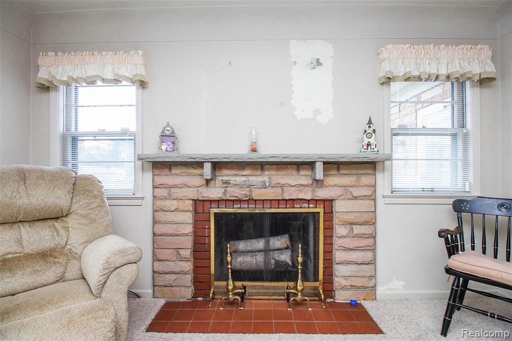 2926 Miller Road Flint, MI 48503 - Photo 5 of 28