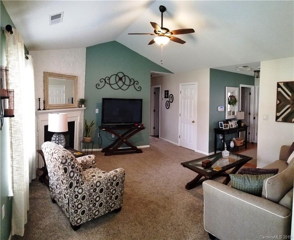 1632 Tate Road Rock Hill, SC 29732 - Photo 5 of 28 Gallery Image 5