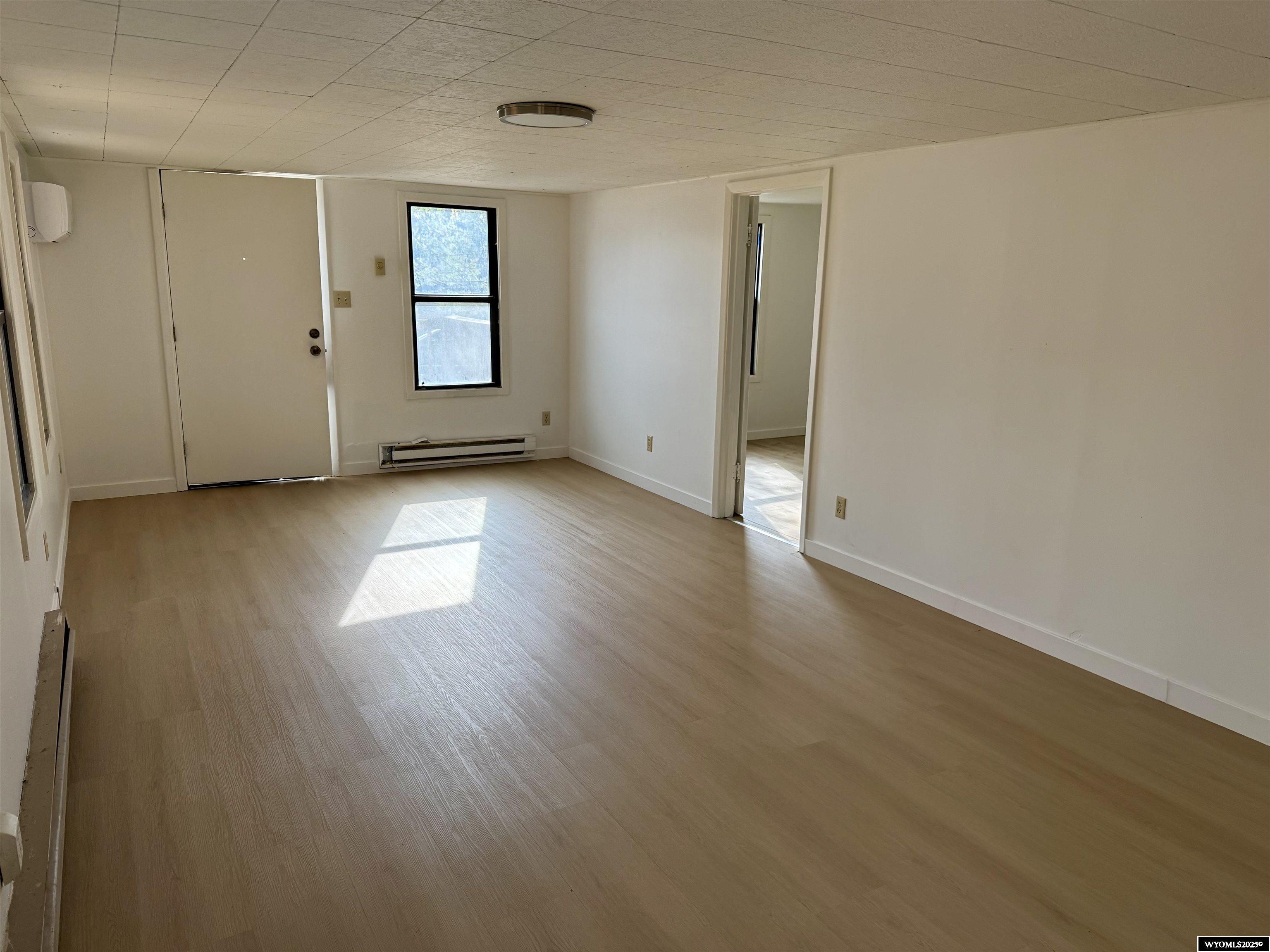 1010 9th Street Rawlins, WY 82301 - Photo 4 of 15