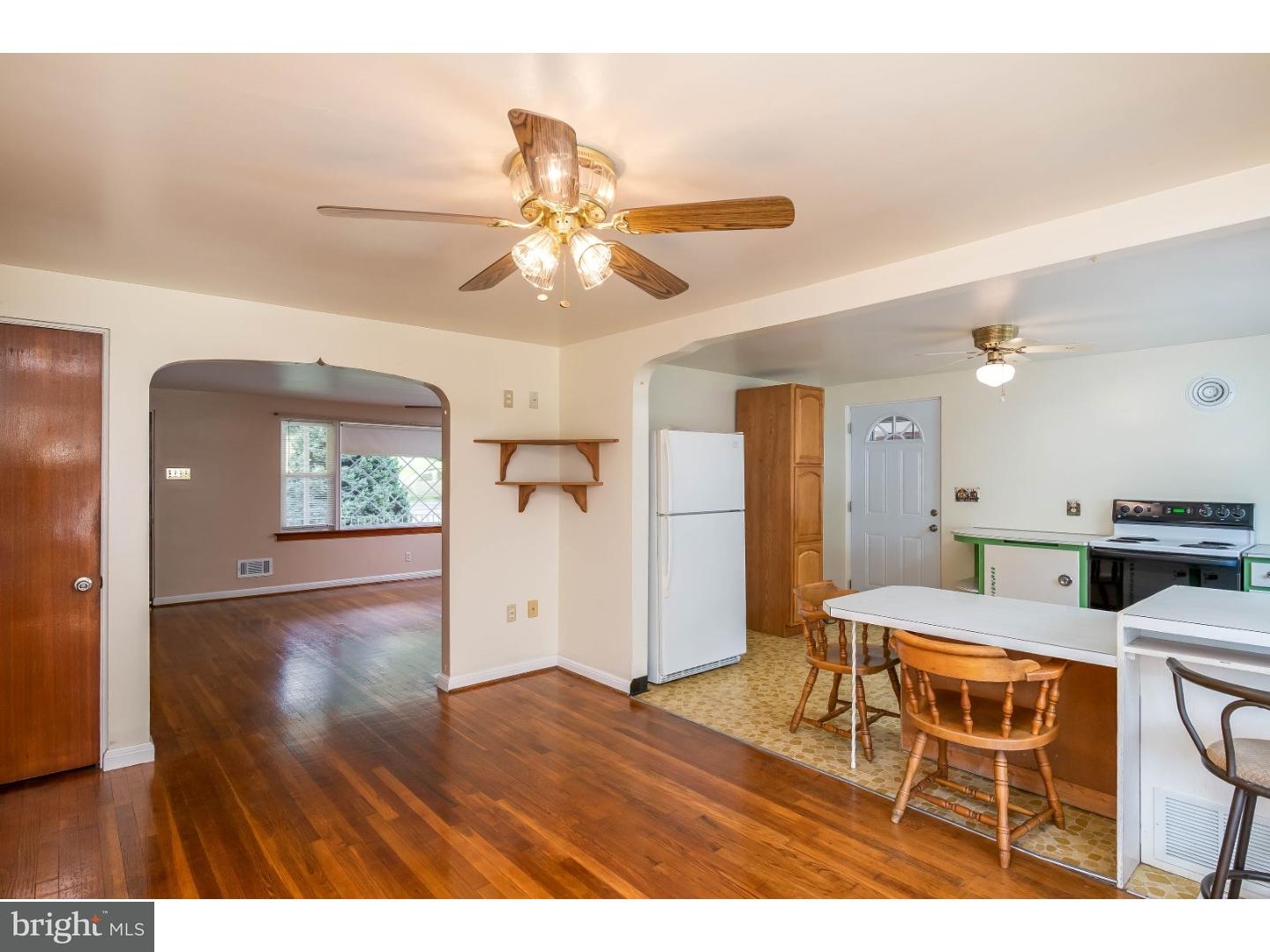 3085 Pricetown Road Temple, PA 19560 - Photo 6 of 18 Gallery Image 6
