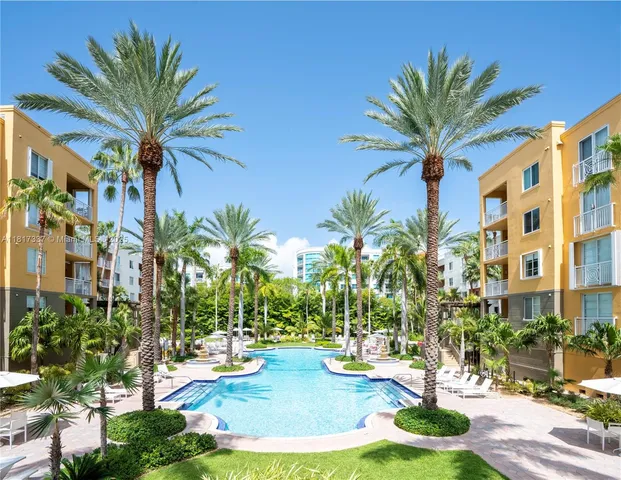a view of a yard with a fountain