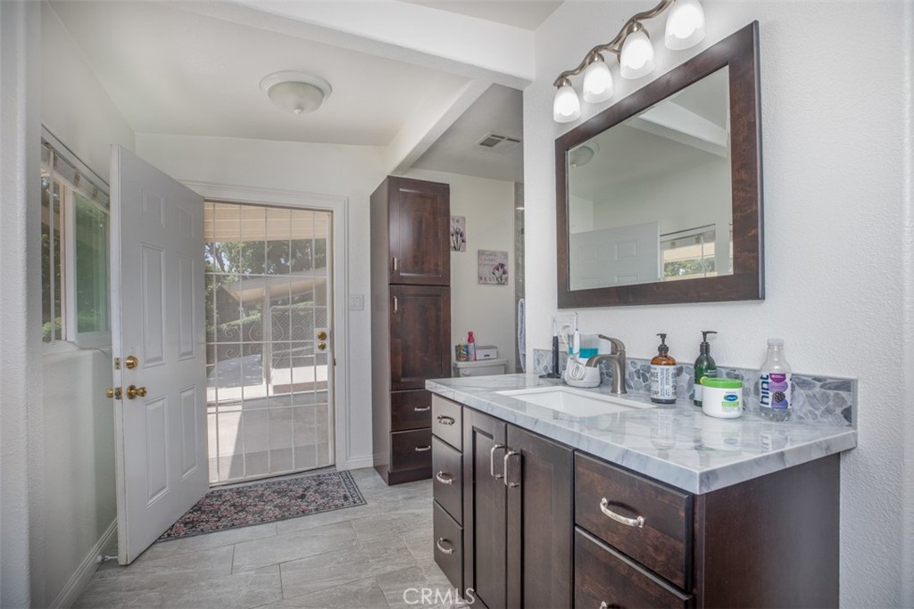 1566 Heather Lane Riverside, CA 92504 - Photo 17 of 61 Remodeled Bathroom