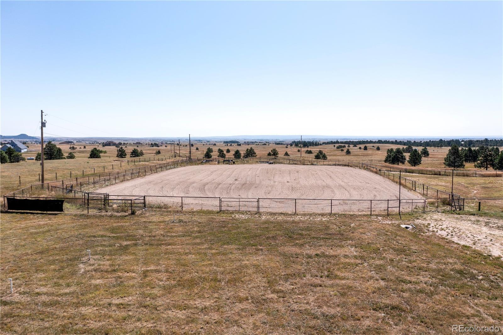 14965 Tanner Trail Elbert, CO 80106 - Photo 39 of 40 a view of an ocean with city