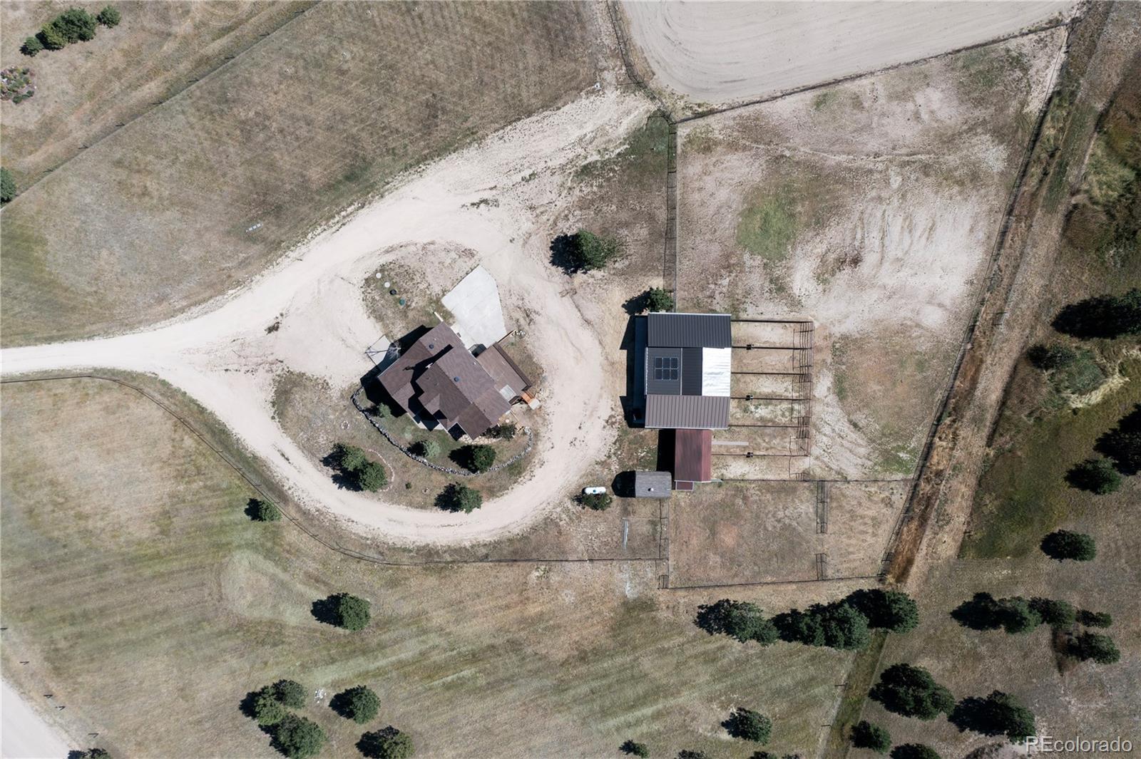 14965 Tanner Trail Elbert, CO 80106 - Photo 40 of 40 a bath tub sitting in a bathroom