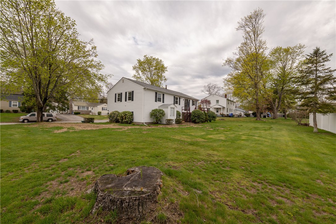 237 Draper Avenue Warwick, RI 02889 - Photo 31 of 33 Gallery Image 31