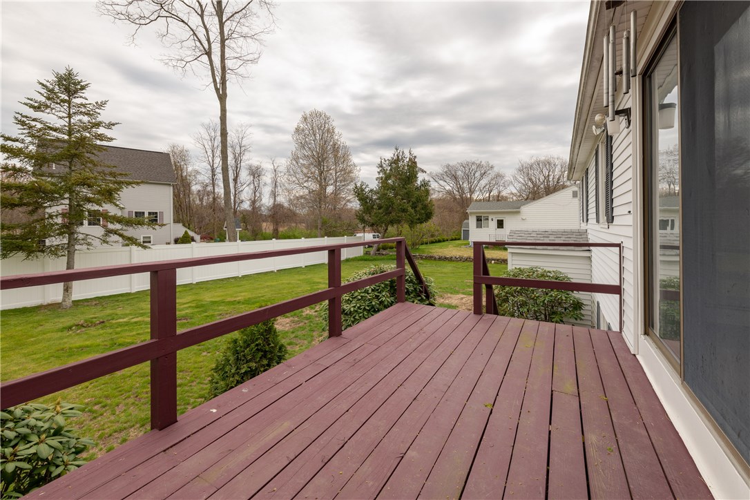 237 Draper Avenue Warwick, RI 02889 - Photo 32 of 33 Gallery Image 32