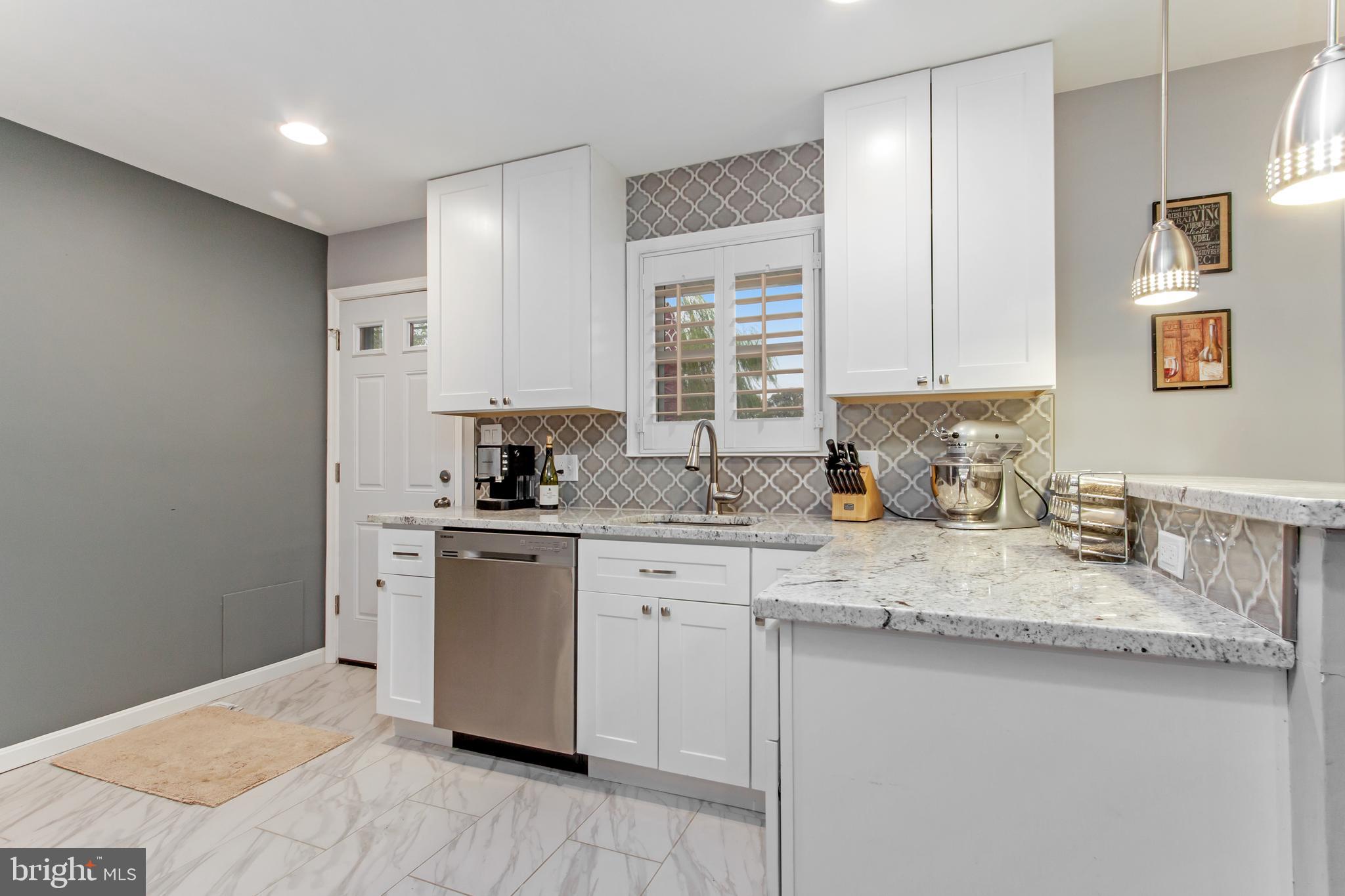 1175 Bayview Vista Annapolis, MD 21409 - Photo 11 of 59