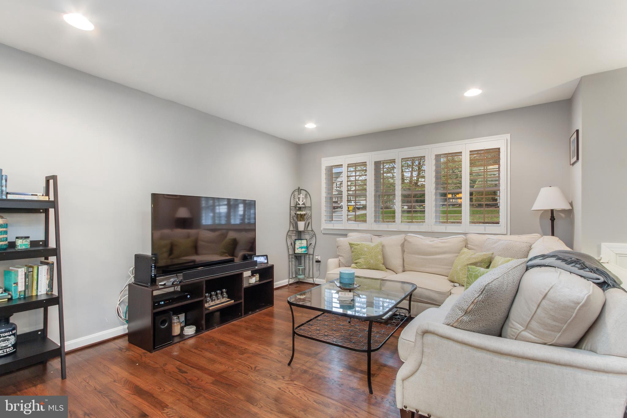 1175 Bayview Vista Annapolis, MD 21409 - Photo 4 of 59