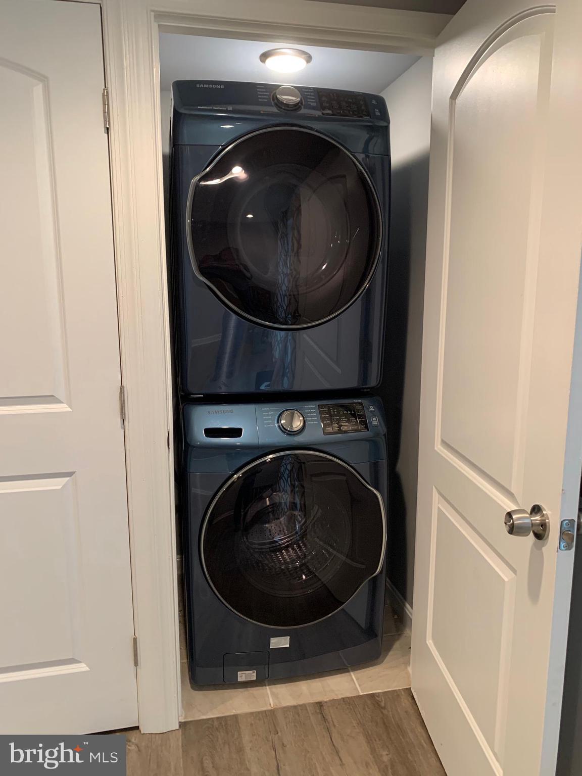 1175 Bayview Vista Annapolis, MD 21409 - Photo 33 of 59 Beautiful extra large stackable washer/dryer