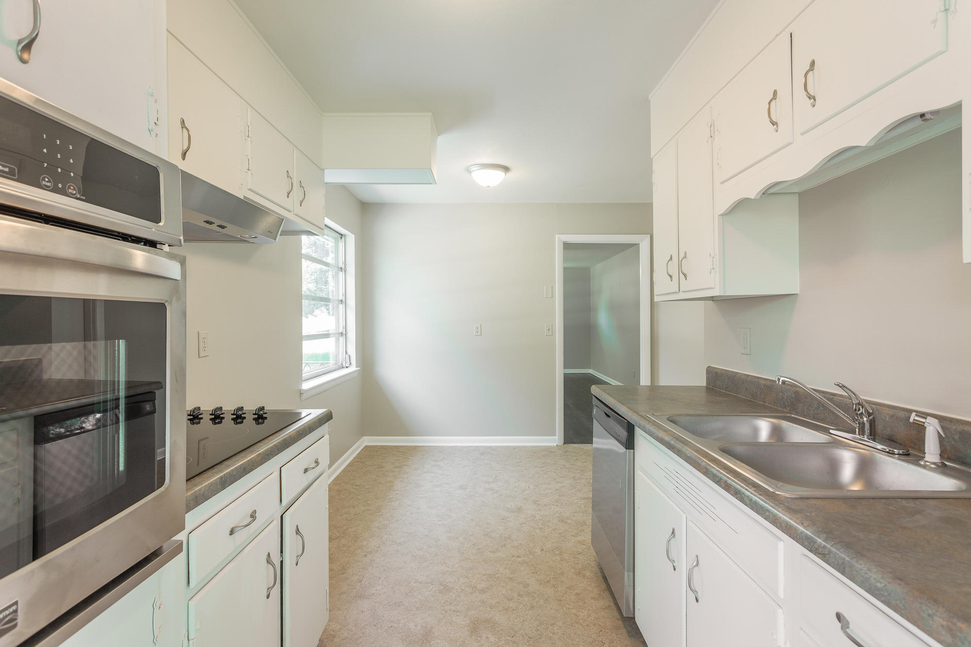 208 Friar Road Chattanooga, TN 37421 - Photo 12 of 30 208 Friar Rd. HD-35