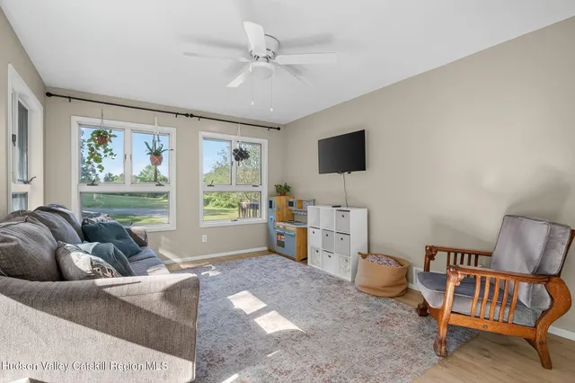 $619,000 | 109 Paul Horn Road, Catskill, NY 12414