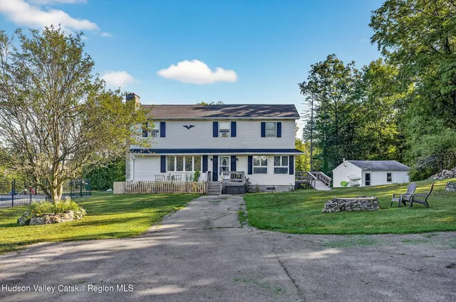 $619,000 | 109 Paul Horn Road, Catskill, NY 12414
