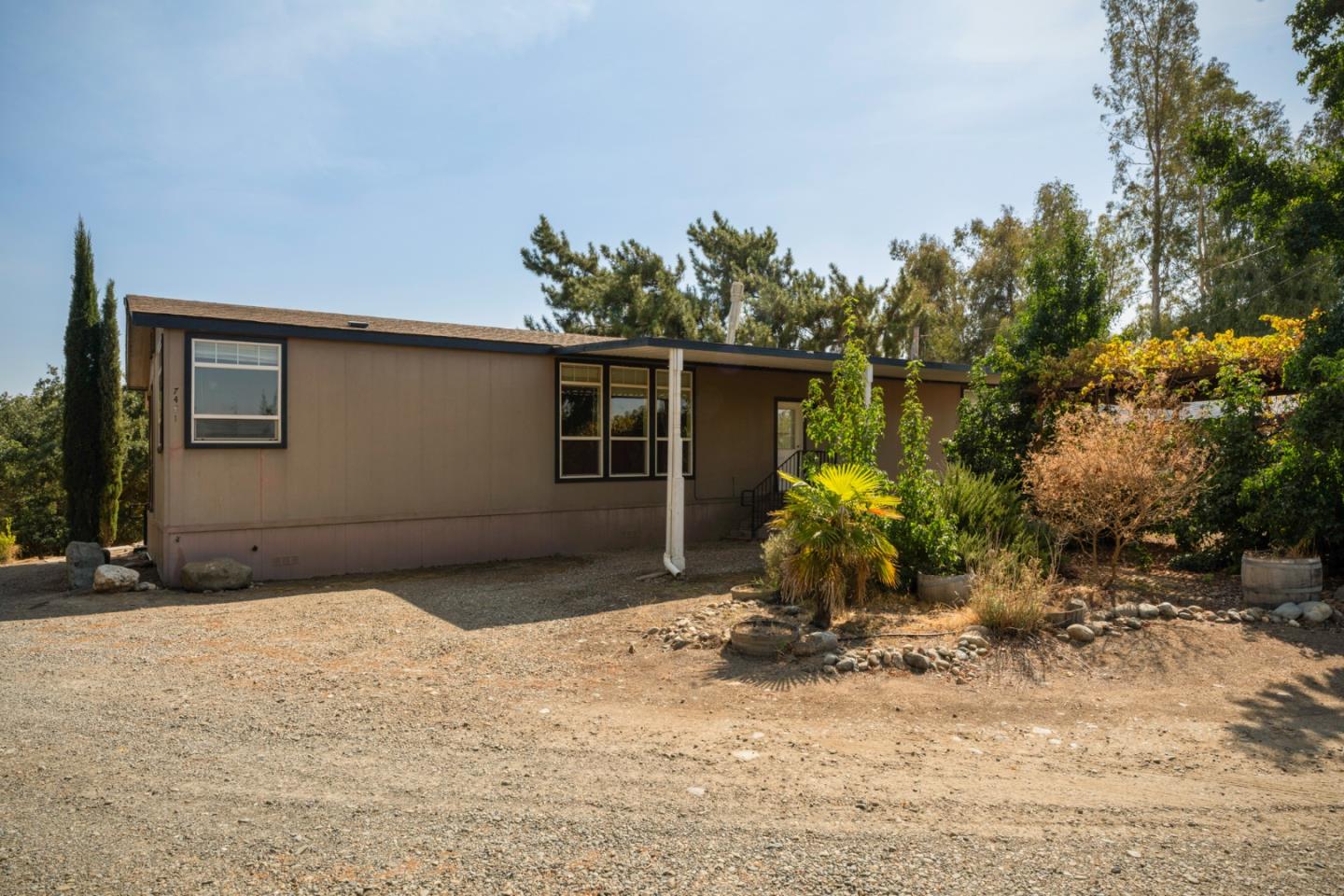 7555 Merced Falls Road Snelling, CA 95369 - Photo 63 of 77 a view of a house with a yard