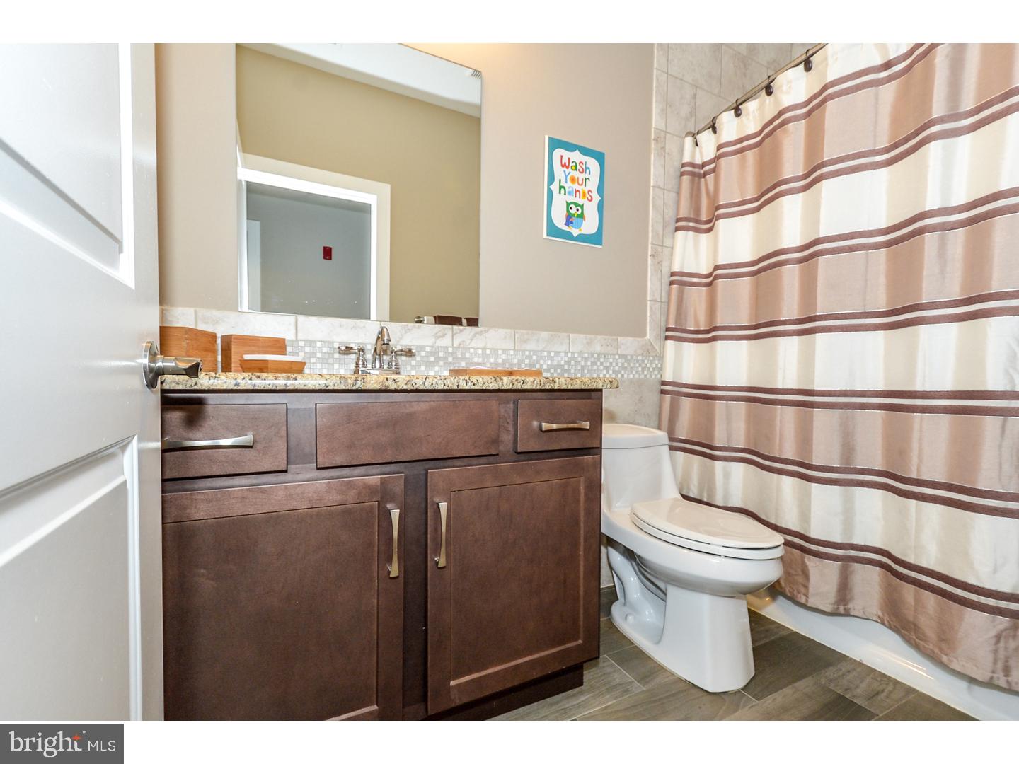 512 South Front Street, Unit 2 Philadelphia, PA 19147 - Photo 14 of 25