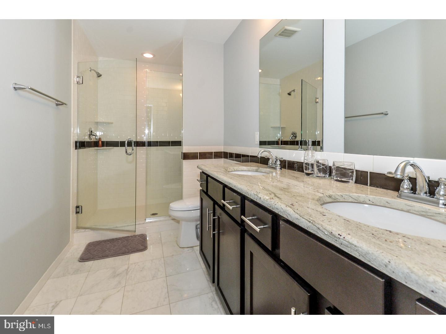 512 South Front Street, Unit 2 Philadelphia, PA 19147 - Photo 19 of 25