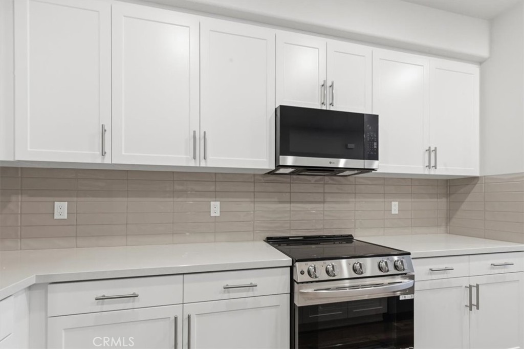 9538 Hannah Way Riverside, CA 92503 - Photo 4 of 38 Gallery Image 4