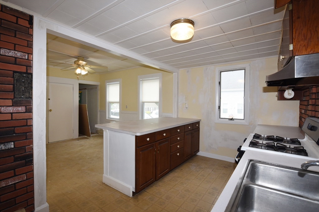 275 Reed Street Hanson, MA 02341 - Photo 12 of 30