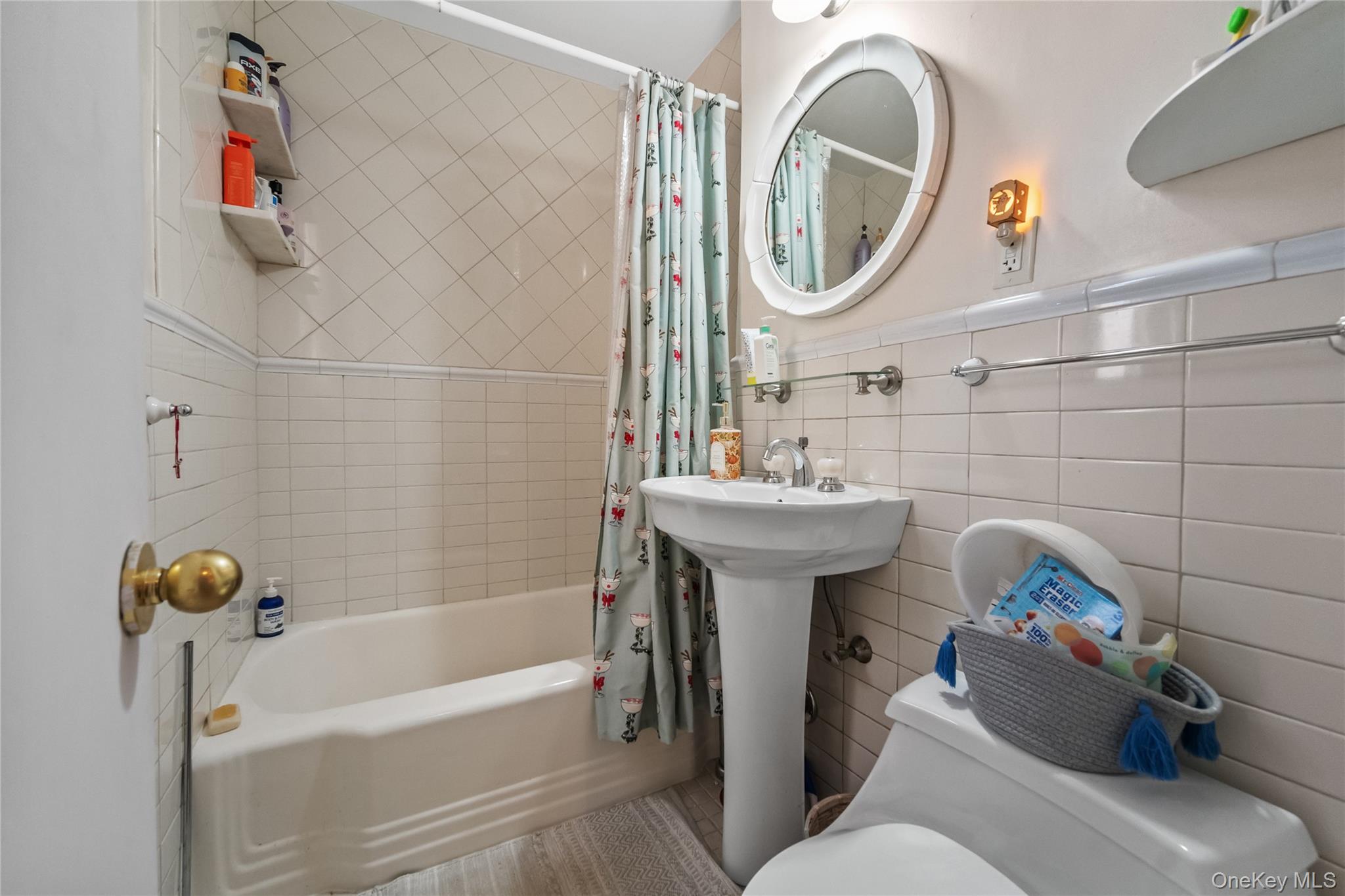 142 Garth Road, Unit 4Q Scarsdale, NY 10583 - Photo 12 of 14