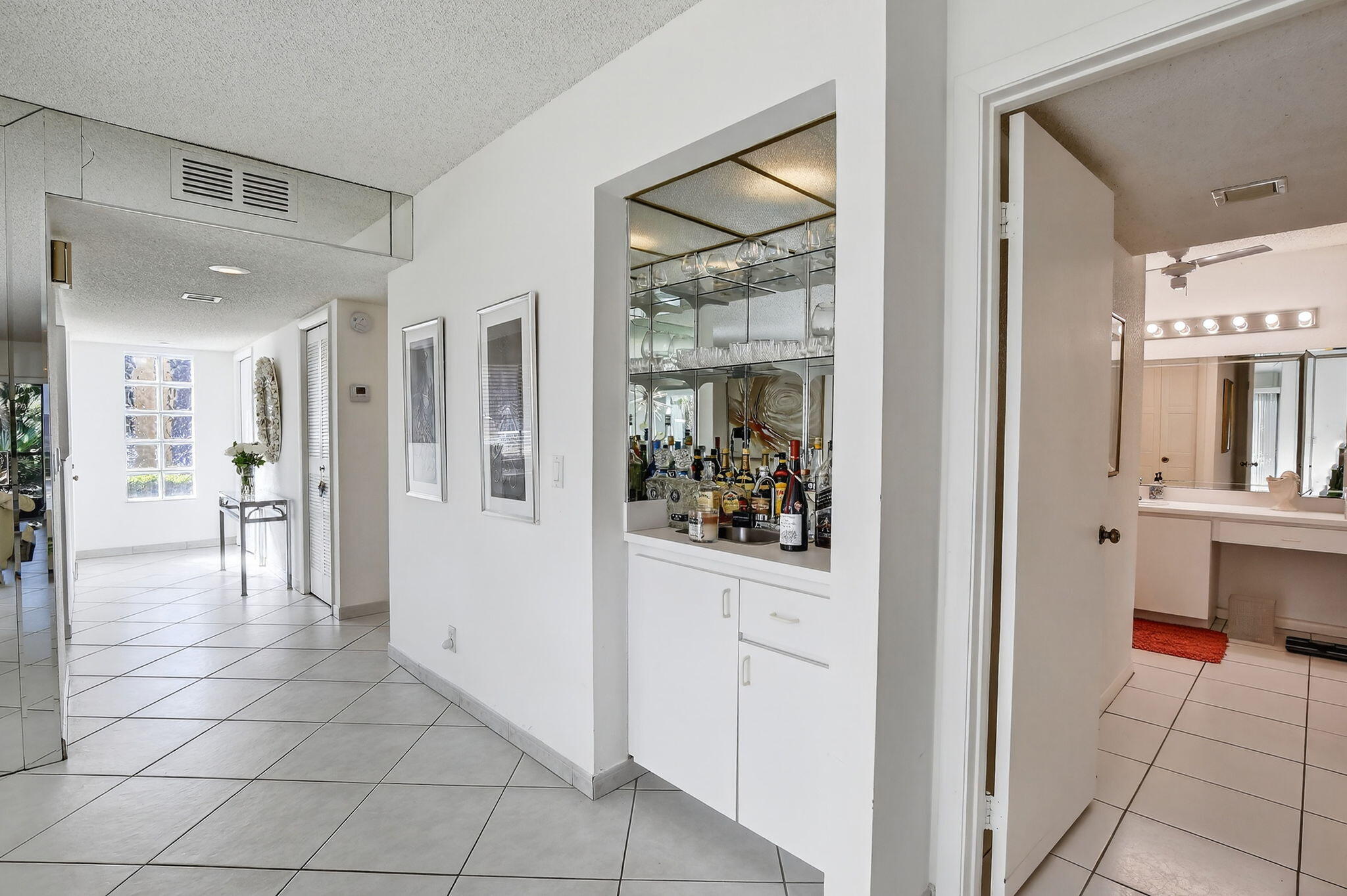 380 Racquet Club Road, Unit 106 Weston, FL 33326 - Photo 17 of 40 16-web-or-mls-_A7A6061